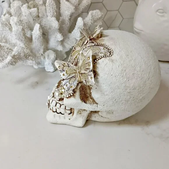 NEW! GOTHIC Glam MOTHS BUTTERFLIES SKELETON SKULL DECOR - Picture 2 of 5